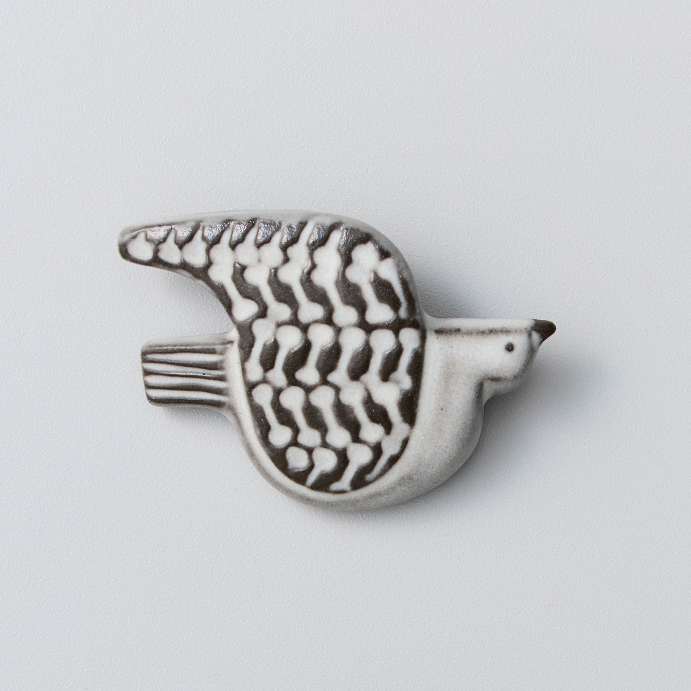 SeeMONO[シーモノ］|BIRDS’ WORDS BIRD TILE BROOCH〈F〉